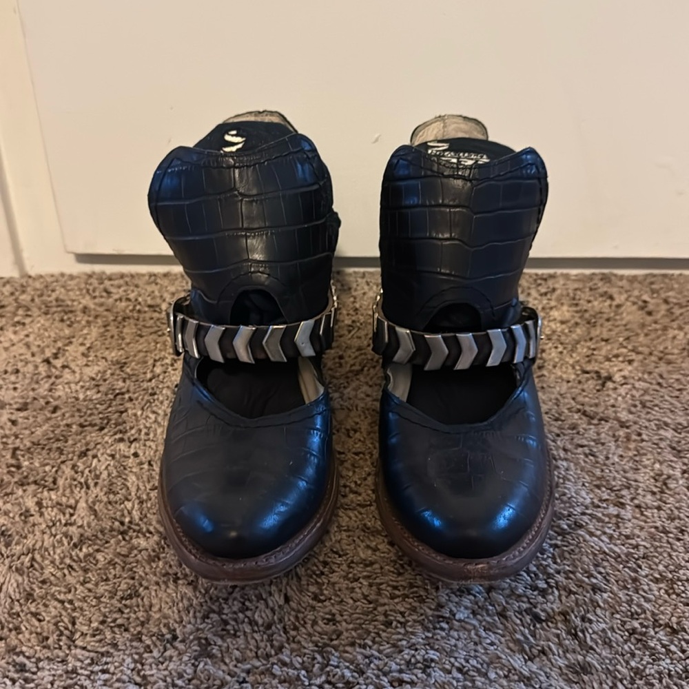 Freebird Blade Boots